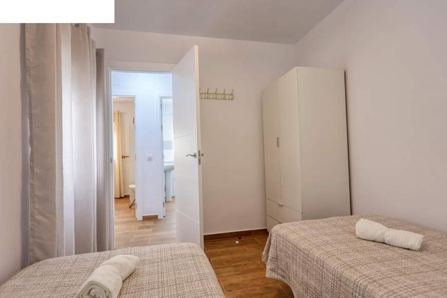 Casa Gardenia A 200M Playa Solo Familias Villa Conil De La Frontera Bagian luar foto